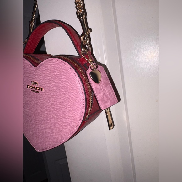 Coach heart crossbody in colorblock - Picture 2 of 3